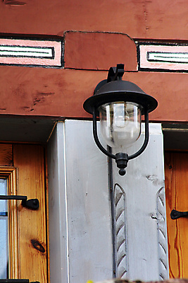 포토 JPG 해외이미지 외관 벽 전구 건축양식 창문 벽돌 출입구 조명 거리 주택 매달리기 사람없음 건물 빛 문 금속 정원 어둠 희망 꿈 수확 골동품 흰색 등불 램프 역사 재산 클래식 고급 철 묘사 시골집 복고 리빙 방법 빅토리아 옛날 진짜 철강 스타일 해외포토 건축물 건축 감정 컬러 컨셉 농업 모션 재질 금융 파일형식 이미지허브