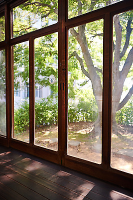 포토 JPG 주간 고건축 창문 풍경 사람없음 야외 관광지 복도 국내여행 군산 이영춘가옥 국내포토 자연요소 건축물 여행 문화재 전라북도 파일형식