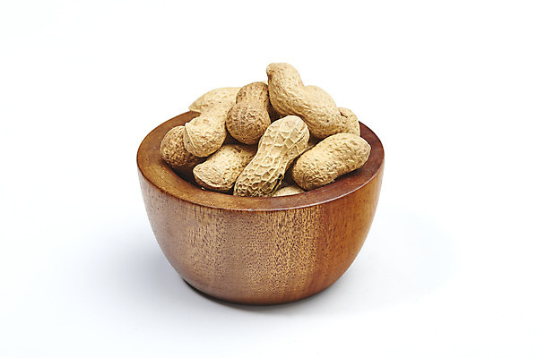 포토 JPG 스튜디오촬영 웰빙 실내 건강 누끼 사람없음 여러개 견과류 오브젝트 흰배경 땅콩 부럼 웰빙음식 나무그릇 슈퍼푸드 국내포토 그릇 다수 백그라운드 내부 목재 흰색 정월대보름 건강식품 건강식 파일형식