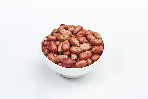 포토 JPG 스튜디오촬영 그릇 웰빙 실내 건강 누끼 사람없음 여러개 견과류 오브젝트 흰배경 알맹이 땅콩 부럼 웰빙음식 슈퍼푸드 국내포토 식기 다수 백그라운드 내부 흰색 정월대보름 건강식품 건강식 파일형식