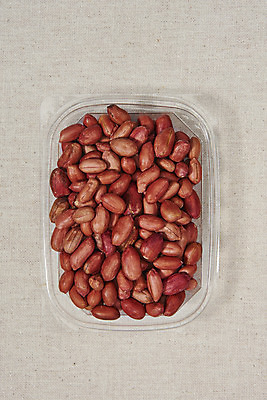 포토 JPG 스튜디오촬영 웰빙 실내 건강 사람없음 하이앵글 여러개 견과류 오브젝트 알맹이 땅콩 부럼 웰빙음식 포장용기 베이지색배경 플랫레이 슈퍼푸드 국내포토 뷰포인트 다수 백그라운드 내부 플랫 정월대보름 건강식품 건강식 베이지색 포장재료 파일형식