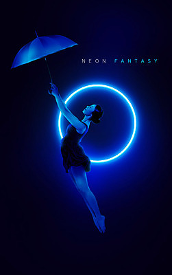 PSD 편집이미지 여자 우산 한명 20대 성인 파란색 빛 판타지 점프 한국인 원형 네온 사이키 성인여자한명만 카피스페이스 네온아트 이미지편집 도형 1 컬러 모션 상상 사람 동양인 청년 공백 여자한명만 성인여자만 파일형식