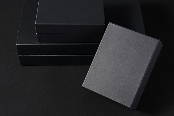 포토 JPG 스튜디오촬영 포장 검은배경 프레임 실내 사람없음 선물상자 쌓기 공백 세개 오브젝트 디자인소스 포장상자 포장소품 포장용기 목업 카피스페이스 편집소스 국내포토 백그라운드 모션 3 선물 내부 상자 검은색 포장재료 파일형식