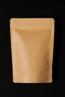 포토 JPG 스튜디오촬영 포장 검은배경 프레임 실내 사람없음 하이앵글 한개 종이봉투 갈색 공백 오브젝트 디자인소스 포장상자 포장소품 포장용기 목업 플랫레이 카피스페이스 편집소스 원두봉투 국내포토 1 뷰포인트 컬러 백그라운드 봉투 내부 상자 검은색 플랫 포장재료 파일형식