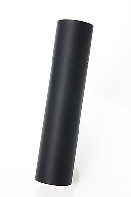 포토 JPG 스튜디오촬영 포장 프레임 실내 사람없음 선물상자 한개 검은색 공백 오브젝트 흰배경 디자인소스 원통형 포장상자 포장소품 포장용기 목업 카피스페이스 편집소스 국내포토 도형 1 컬러 백그라운드 선물 내부 상자 흰색 포장재료 파일형식