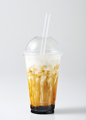포토 JPG 스튜디오촬영 실내 빨대 누끼 사람없음 오브젝트 흰배경 밀크티 테이크아웃컵 버블티 타피오카펄 흑당버블티 흑당시럽 국내포토 음료 백그라운드 내부 컵 흰색 시럽 파일형식 흑당