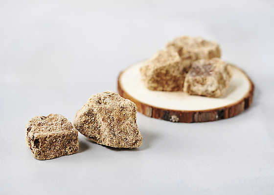 포토 JPG 스튜디오촬영 회색배경 실내 근접촬영 사람없음 컵받침 오브젝트 흑설탕 흑당 국내포토 뷰포인트 백그라운드 내부 회색 설탕 받침대 파일형식