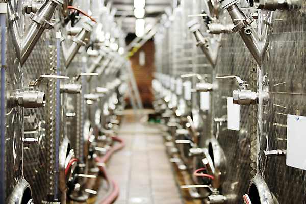 포토 JPG 공장 실내 사람없음 와인 기계 발효 체코 와인통 와인공장 국내포토 유럽 공업 주류 내부 파일형식