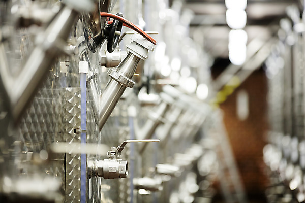 포토 JPG 공장 실내 근접촬영 사람없음 와인 기계 발효 체코 와인통 주입구 와인공장 국내포토 유럽 뷰포인트 공업 주류 내부 파일형식