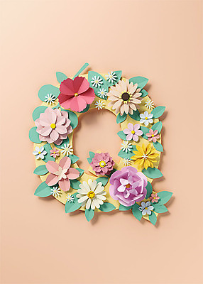 PSD 편집이미지 알파벳 영어 꽃 백그라운드 잎 대문자 타이포그라피 사람없음 3D소스 3D 페이퍼아트 디지털합성 오브젝트 Q 살구색 편집소스 편집3D 식물 문자 컬러 파일형식