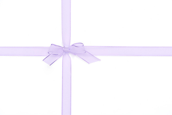 포토 JPG 스튜디오촬영 리본 포장 실내 선물 누끼 사람없음 하이앵글 한개 축하 끈 오브젝트 흰배경 매듭 연보라색 플랫레이 국내포토 1 뷰포인트 백그라운드 컨셉 내부 보라색 흰색 플랫 파일형식