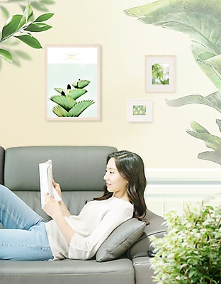 PSD 편집이미지 여자 나뭇잎 따뜻함 한명 사람 20대 책 초록색 인테리어 소파 독서 봄 한국인 봄맞이 산뜻 성인여자한명만 이미지편집 1 디자인 계절 컬러 컨셉 잎 의자 동양인 청년 여자한명만 성인여자만 파일형식