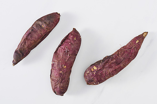 포토 JPG 스튜디오촬영 디저트 실내 누끼 사람없음 하이앵글 뜨거움 세개 달콤 겨울음식 흰배경 겨울간식 군것질 군고구마 플랫레이 제철음식 국내포토 음식 뷰포인트 백그라운드 겨울 3 내부 흰색 플랫 맛 구이 제철 파일형식