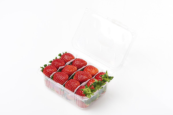 포토 JPG 스튜디오촬영 딸기 실내 누끼 사람없음 여러개 신선 달콤 플라스틱 흰배경 유기농 포장용기 제철과일 국내포토 웰빙 다수 백그라운드 과일 재질 내부 흰색 맛 제철 포장재료 파일형식