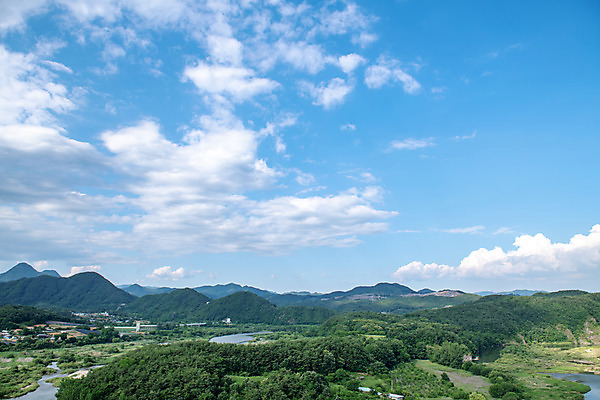 포토 JPG 주간 구름 여행 하늘 풍경 사람없음 야외 여름 관광지 강 명승지 제천 원호유허비및관란정 제천10경 평창강 국내포토 자연요소 계절 문화재 충청북도 사당 파일형식