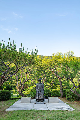 포토 JPG 주간 여행 풍경 사람없음 야외 여름 관광지 동상 천주교 명승지 제천 제천10경 배론성지 신유박해 국내포토 자연요소 계절 종교 조형물 문화재 역사 기념물 충청북도 성지 파일형식