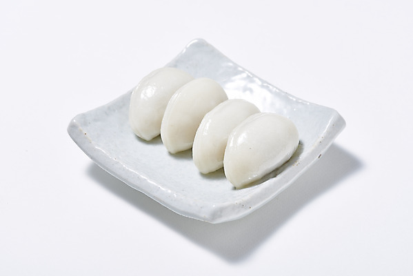 포토 JPG 스튜디오촬영 그릇 접시 디저트 실내 사람없음 여러개 오브젝트 흰배경 개피떡 국내포토 식기 음식 다수 백그라운드 떡 내부 흰색 파일형식