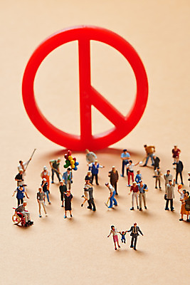 포토 JPG 스튜디오촬영 실내 사람없음 미니어처 선택 투표 선거 민주주의 사회이슈 오브젝트 국회의원 선거권 기표문양 주황색배경 대통령선거 국내포토 직업 문양 백그라운드 컨셉 내부 모형 주황색 파일형식