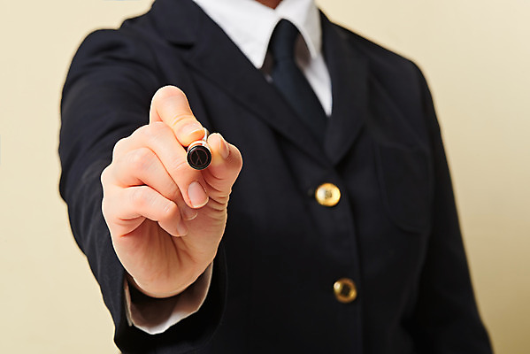 포토 JPG 스튜디오촬영 여자 교복 청소년 고등학생 실내 한명 상반신 앞모습 10대 도장 선택 투표 선거 민주주의 사회이슈 오브젝트 국회의원 노란배경 선거권 유권자 대통령선거 국내포토 직업 1 학생 옷 뷰포인트 백그라운드 컨셉 사람 내부 노란색 파일형식