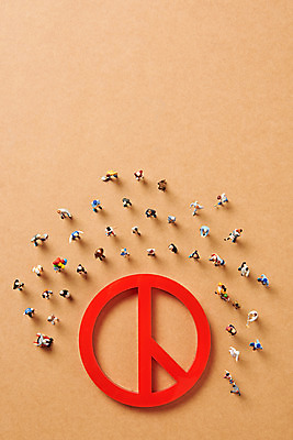 포토 JPG 스튜디오촬영 실내 사람없음 하이앵글 미니어처 선택 투표 선거 민주주의 사회이슈 오브젝트 국회의원 선거권 기표문양 플랫레이 주황색배경 국내포토 직업 문양 뷰포인트 백그라운드 컨셉 내부 모형 주황색 플랫 파일형식