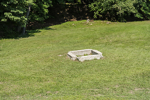 포토 JPG 주간 한국전통 여행 유적지 풍경 사람없음 야외 여름 관광지 세계문화유산 문화재 역사 한국사 조선시대 왕릉 조선왕릉 동구릉 휘릉 장렬왕후 국내포토 구리시 자연요소 전통 계절 고건축 한국 경기도 파일형식 왕후 구리_지역