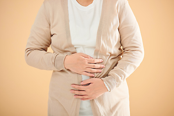 포토 JPG 스튜디오촬영 여자 가족 엄마 실내 건강 한명 서기 상반신 앞모습 30대 부모 임산부 임신 한국인 태교 태아 노란배경 국내포토 1 뷰포인트 백그라운드 관계 모션 사람 동양인 내부 장년 노란색 파일형식