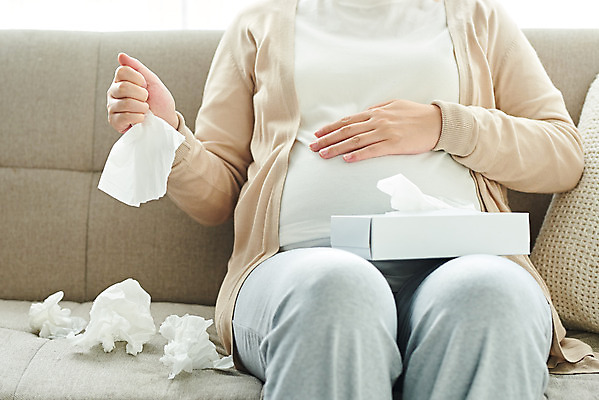 포토 JPG 스튜디오촬영 여자 가족 엄마 실내 건강 한명 앉기 상반신 앞모습 30대 부모 갈색 임산부 임신 한국인 화장지 태교 태아 국내포토 1 뷰포인트 컬러 관계 모션 사람 동양인 내부 장년 파일형식