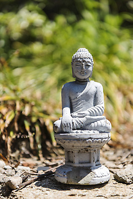 포토 JPG 주간 불교 한국 근접촬영 사람없음 야외 관광지 모형 사찰 불상 부처 흥국사 국내포토 자연요소 아시아 종교 뷰포인트 여행 종교건축 여수 파일형식