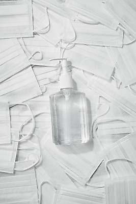 포토 JPG 스튜디오촬영 실내 마스크 사람없음 하이앵글 여러개 흰색 바이러스 질병 사회이슈 예방 감염 폐렴 손세정제 플랫레이 손소독제 손소독 국내포토 뷰포인트 컬러 다수 컨셉 의학 내부 플랫 세정제 소독 소독제 파일형식