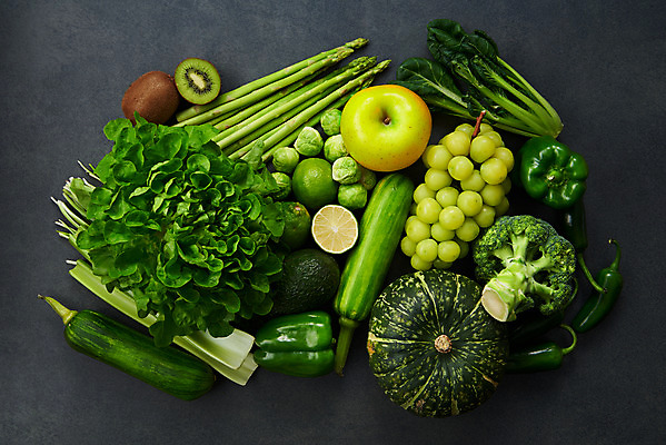 포토 JPG 스튜디오촬영 채소 식재료 호박 검은배경 피망 실내 키위 사람없음 하이앵글 여러개 신선 사과 브로콜리 채식 아스파라거스 라임 비타민 샐러리 애호박 아보카도 건강식 방울양배추 할라피뇨 플랫레이 망고포도 섬유질 그린오크 국내포토 음식 뷰포인트 다수 백그라운드 과일 고추 내부 검은색 플랫 상추 청포도 양배추 영양소 파일형식