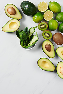 포토 JPG 스튜디오촬영 채소 식재료 실내 키위 사람없음 하이앵글 여러개 신선 흰배경 채식 라임 비타민 아보카도 건강식 할라피뇨 플랫레이 섬유질 베이비시금치 국내포토 음식 뷰포인트 다수 백그라운드 과일 고추 내부 흰색 플랫 시금치 영양소 파일형식