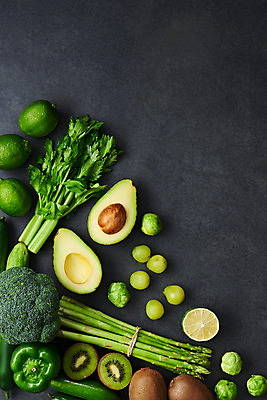 포토 JPG 스튜디오촬영 채소 식재료 검은배경 피망 오이 실내 키위 사람없음 하이앵글 여러개 신선 브로콜리 채식 아스파라거스 라임 비타민 샐러리 아보카도 건강식 방울양배추 플랫레이 망고포도 섬유질 국내포토 음식 뷰포인트 다수 백그라운드 과일 내부 검은색 플랫 청포도 양배추 영양소 파일형식