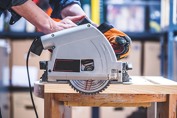 포토 JPG 해외이미지 산업 사람없음 건물 목재 기계 공구 업무 작업실 보호 널 자르기 목수 목공예 수공예 DIY 건축업자 아마추어 재주꾼 조작 지하실 차고 철강 톱질 해외포토 나무 직업 건축물 건축 컨셉 재료 모션 취미 도구 작업 공예 파일형식 이미지허브