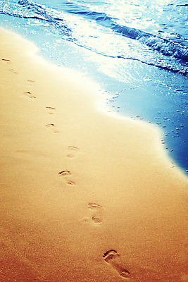 포토 JPG 해외이미지 길 모래 파도 바다 여행 자국 맨발 자연 휴가 휴식 사람 해변 사람없음 야외 물 모래사장 햇빛 태양 평화 걷기 맑음 일몰 산책 사막 자유 인쇄 발자국 질감 단계 방법 선로 양발 자취 혼자 각인 해외포토 자연요소 컨셉 모션 발 날씨 노을 생태계 파일형식 이미지허브