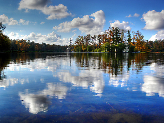 포토 JPG 해외이미지 구름 호수 풍경 사람없음 물 파란색 반사 가을 나뭇가지 숲 해외포토 자연요소 나무 계절 컬러 파일형식 이미지허브