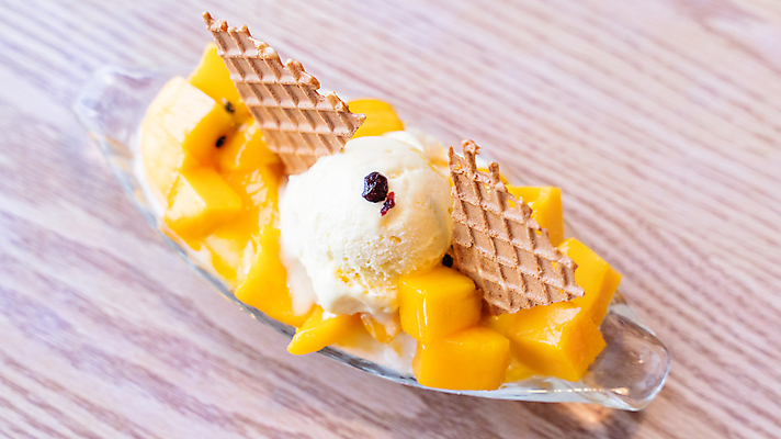 포토 JPG 해외이미지 스튜디오촬영 사람없음 노란색 망고 망고빙수 망고아이스크림 해외포토 컬러 아이스크림 실내 열대과일 빙수 파일형식 이미지허브