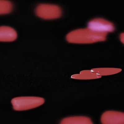 포토 JPG 해외이미지 모양 디자인 배너 꽃 행복 리본 결혼 백그라운드 컨셉 패턴 탁자 추상 휴가 새로움 발렌타인데이 선물 사랑 사람없음 목재 장식 빨간색 파란색 스마트폰 우주 검은색 놀람 낭만 수확 흰색 하트 마음 축하 인사 신용카드 생일 정상 심볼 활 질감 2월 해외포토 나무 식물 기념일 감정 컬러 가구 무늬 농업 재료 데이이벤트 표정 이벤트 금융 핸드폰 스마트기기 예절 날짜 파일형식 이미지허브