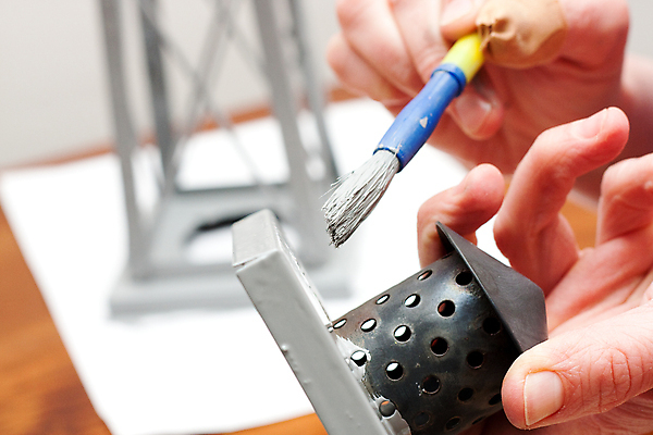 포토 JPG 해외이미지 손 디자인 교육 백그라운드 유리 기술 창조 미술 취미 사람없음 금속 페인트 재활용 회색 골동품 등불 잡기 붓 우아함 기름 공예 만들기 예술가 페인트붓 개성 복원 빅토리아 섞기 옛날 효율 아크릴 스타일 해외포토 음식 컬러 컨셉 모션 재질 문화예술 조명 신체부위 친환경 파일형식 이미지허브