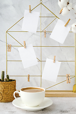 포토 JPG 해외이미지 화분 종이 커피 선인장 실내 사람없음 오브젝트 대리석 나무집게 메모보드판 목화꽃 선인장화분 목화솜 해외포토 식물 꽃 음료 재료 집게 내부 목재 솜 파일형식 이미지허브