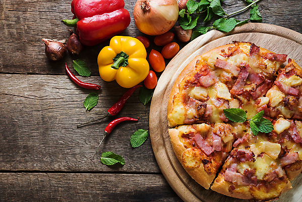 포토 JPG 해외이미지 전통 음식 2 토마토 채소 재료 탁자 치즈 피자 육류 사람없음 목재 빨간색 노란색 식사 저녁식사 버섯 이탈리아 껍질 시골 신선 쌍 맛 정상 자르기 굽기 지중해 허브 올리브 후추 바질 살라미 옛날 채식주의자 플랫레이 카피스페이스 해외포토 나무 식물 열매 유럽 바다 컬러 가구 컨셉 식재료 모션 유제품 패스트푸드 서양음식 공백 플랫 구이 향신료 채식 파일형식 이미지허브