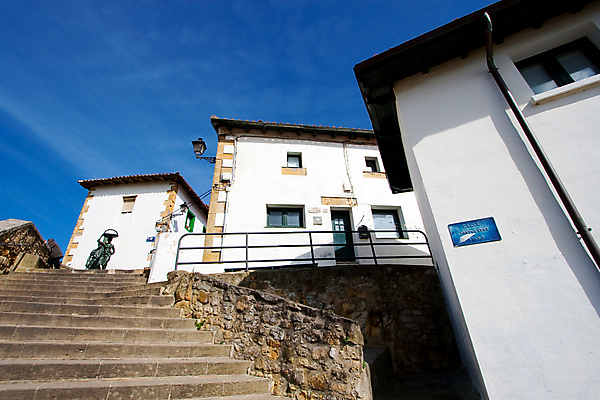 포토 JPG 해외이미지 여행 건축양식 주택 풍경 사람없음 건물 계단 마을 맑음 도시 스페인 포트 타운 옛날 해외포토 건축물 건축 유럽 날씨 파일형식 이미지허브