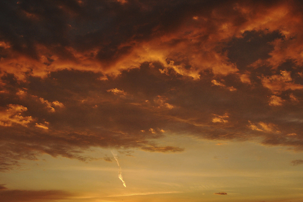 포토 JPG 해외이미지 계절 백그라운드 오렌지 자연 벽지 하늘 아침 날씨 추상 기술 파노라마 사람없음 빨간색 파란색 빛 세트 햇빛 태양 뷰티 노란색 일출 황혼 일몰 새벽 활발 분위기 황금 저녁 수분 천국 흐림 내추럴 오존 수평선 해외포토 주간 자연요소 컬러 컨셉 무늬 과일 촬영기법 노을 야간 생태계 파일형식 이미지허브