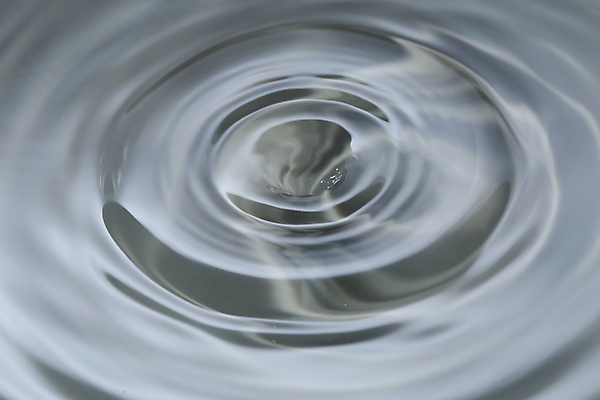 포토 JPG 해외이미지 물결 백그라운드 표면 사람없음 물 회색 원형 투명 잔물결 스플래쉬 해외포토 자연요소 도형 컬러 파일형식 이미지허브