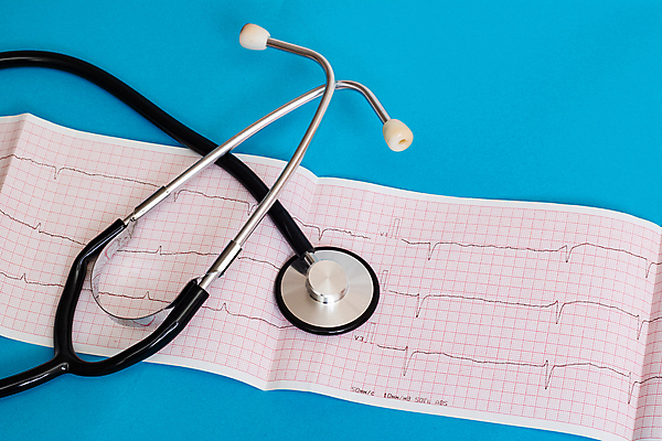 포토 JPG 해외이미지 선 과학 백그라운드 컨셉 청진기 그래프 건강 병원 사람없음 파란색 약 장비 시험 의사 하트 긴급 맥박 결과 질병 측정 돌봄 심장병 심전도 해외포토 모양 교육 컬러 의학 의료기기 모션 의료진 파일형식 이미지허브