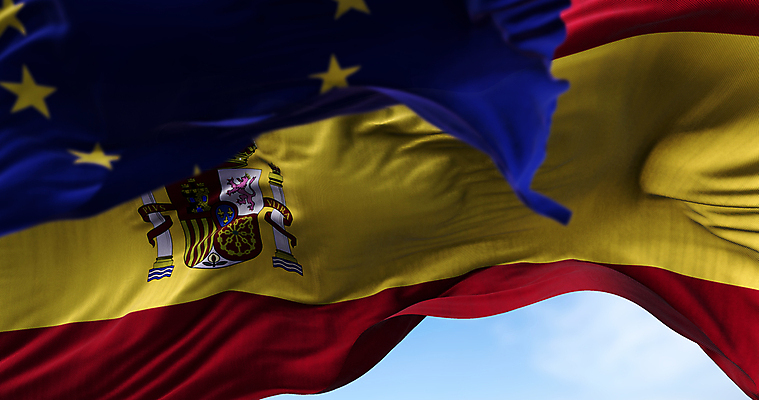 포토 JPG 해외이미지 유럽 별 물결 비즈니스 바람 협력 사람없음 빨간색 금융 경제 파란색 노란색 우정 자유 유로 축하 깃발 직물 스페인 국기 심볼 사인 대륙 깃대 커뮤니티 애국심 시민 독립 스페인어 외교 위기 유럽연합 전국 정부 정치 통일 해외포토 자연요소 나라 컬러 컨셉 돈 날씨 친구 국민 파일형식 이미지허브