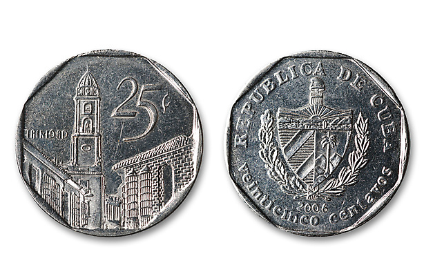 포토 JPG 해외이미지 클리핑패스 백그라운드 지폐 돈 비즈니스 사람없음 금융 경제 빛 판매 동전 미국 저축 흰색 변화 시장 재산 은색 심볼 상업 쿠바 계산서 고립 자금 해외포토 컬러 컨셉 북아메리카 중앙아메리카 파일형식 이미지허브