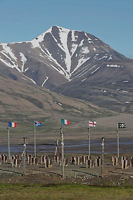 포토 JPG 해외이미지 꽃 파도 바다 여행 겨울 자연 하늘 산 노르웨이 경사 사람없음 야외 물 파란색 추위 만 신비 북극 암초 봉 북쪽 포트 내추럴 다도해 해외포토 자연요소 식물 계절 유럽 컬러 컨셉 극지방 방향 생태계 파일형식 이미지허브