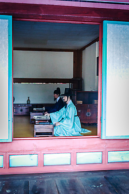 포토 JPG 해외이미지 전통 해외 섬 여행 지도 가이드 한국 동양인 사람없음 건물 사무실 여행객 궁전 도시 역사 재산 큼 지역 방문 기념물 보물 전국 정부 해외포토 직업 건축물 아시아 고건축 비즈니스 사람 인종 금융 크기 파일형식 이미지허브