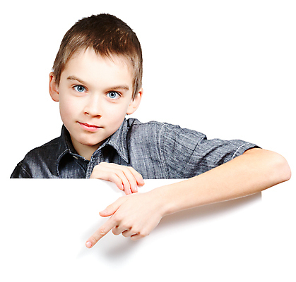 포토 JPG 해외이미지 백인 1 손 배너 응시 포스터 종이 어린이 손가락 간판 광고판 한명 소년 머리 우주 공백 전시 방 정보 흰색 가리킴 잡기 신용카드 발표 메시지 모서리 사인 쇼 시트 고립 카피스페이스 해외포토 서양인 시선 남자 컬러 모션 알림판 사람 손짓 신체부위 금융 판 파일형식 이미지허브