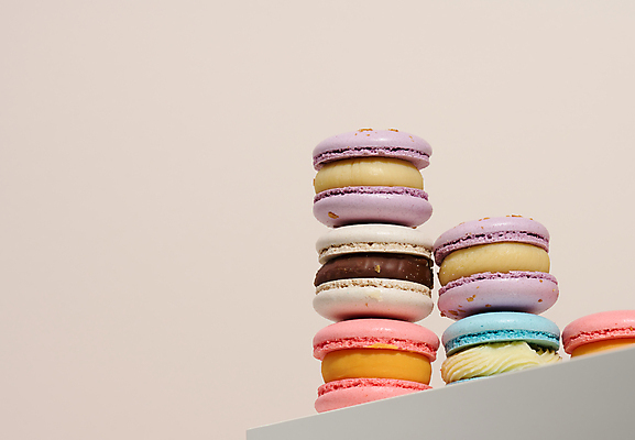 포토 JPG 해외이미지 디저트 실내 사람없음 달콤 마카롱 베이지색배경 해외포토 음식 백그라운드 내부 맛 베이지색 파일형식 이미지허브